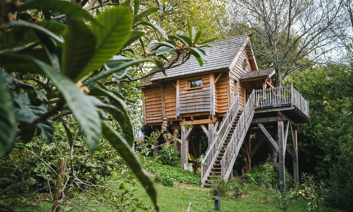Urcuray Cabin | Cabin located in a natural environment, located between sea and mountain.
