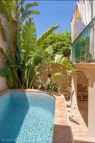 Saint-Tropez City Centre House | Maison Magdeleine