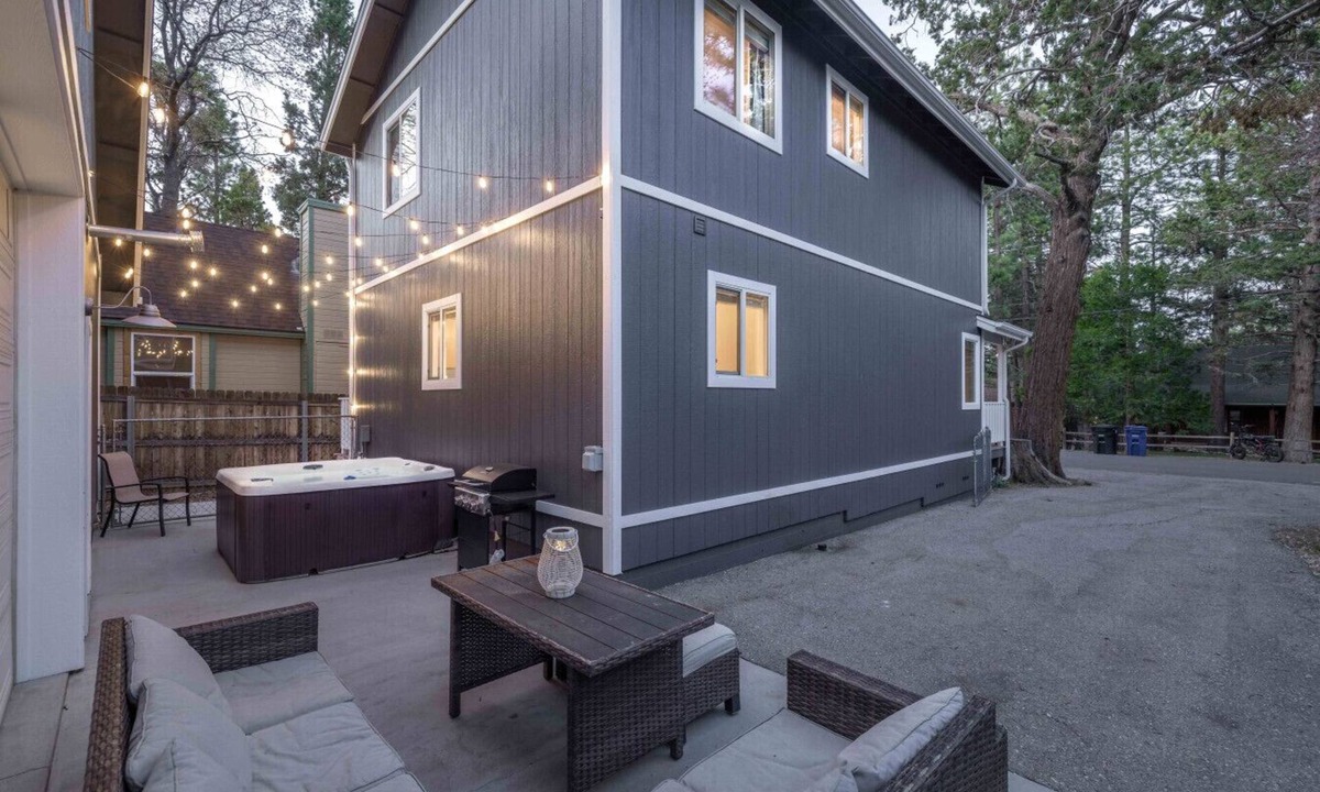 Sugarloaf Cabin | Peak Pursuit|Spa, Dogs Ok, Sauna, Lrg Game Rm