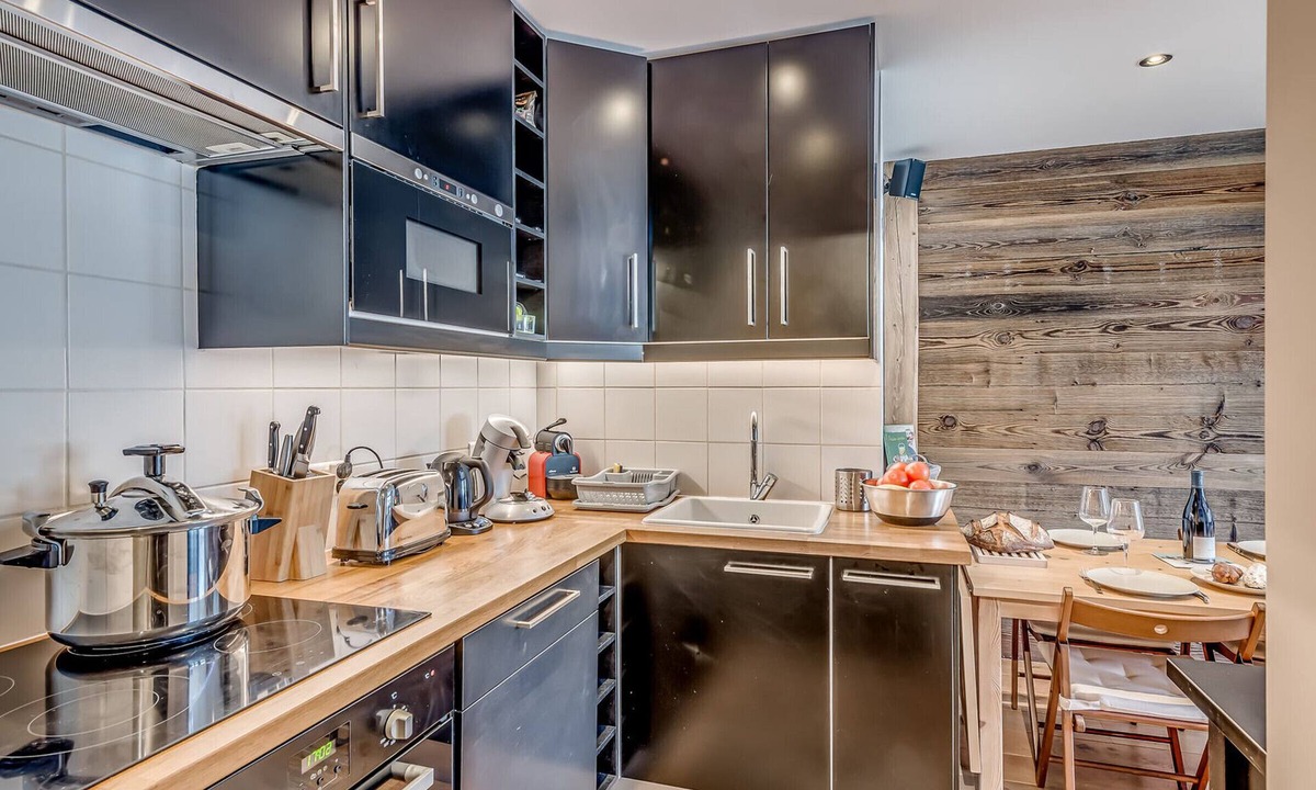 Le Lavachet Apartment | Premium Triplex in Tignes-Le Lavachet for 6 people with south-facing balcony