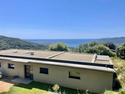 Viggianello Villa | Villa d'architecte avec vue mer imprenable et piscine chauffée