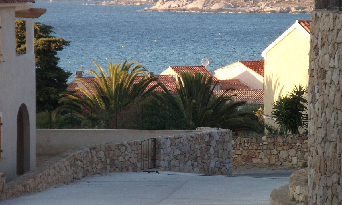 Algajola Apartment | Villa DUPLEX AVEC JARDIN VUE MER