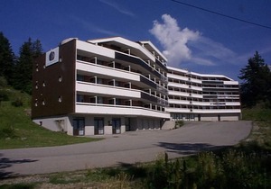 3rd floor, balcony, tv, ski locker, 21m², Chamrousse