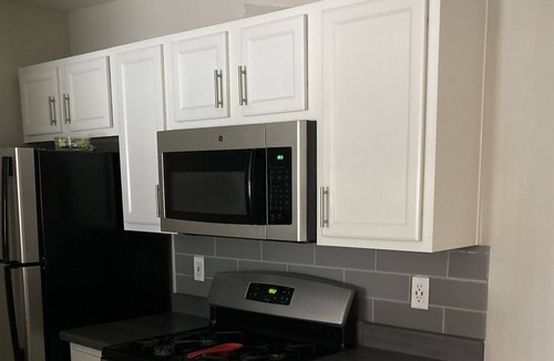 Spring Valley Apartment | A Secluded, Hidden Gem W/Waterfall Pool & Jacuzzi 12 Minutes Away From The Strip