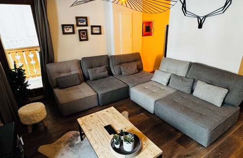 Meribel Centre Apartment | Apartment for 6/8 people, in the center of Méribel, direct access to the slopes