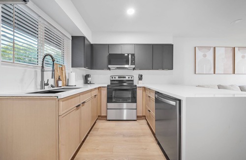 Camelback East Apartment | Arcadia Lite 1BR Retreat with Private Yard + W/D