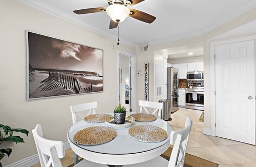 Monarch Beach Condo | Beach Close 1BR Retreat Sleeps 4 Fireplace - Beach Trail Bungalow