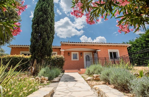 Le Thoronet House | Beautiful villa with pool and close to a village