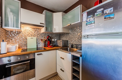 Andernos-les-Bains Apartment | Charming Apartment with Balcony Steps from the Beach – Andernos-les-Bains