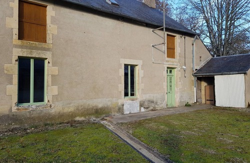 Bengy-sur-Craon Cottage | Charming Countryside Cottage with Terrace, Garden & All-Inclusive Amenities