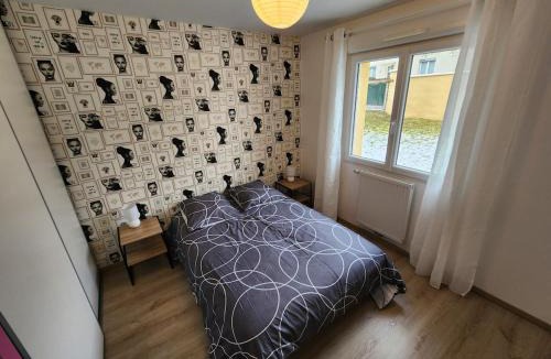 Mantoche House | Chez Tony