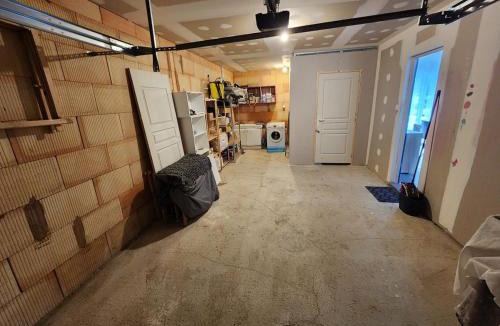 Mantoche House | Chez Tony