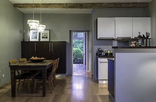 Villesiscle Cottage | Cottage for 6 people at Domaine de la Forçate with swimming pool in the park.