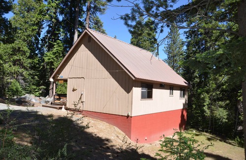Ponderosa Cabin | Cozy two bedroom cabin with hearty Firewood Stove/Game Room