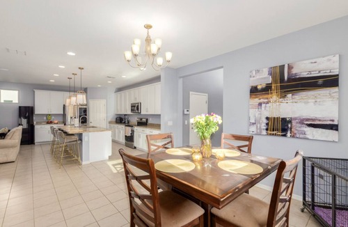 Laveen Village House | Golden Temple Getaway 5bd/2.5bth house with WiFi/Exercise Room Family Friendly