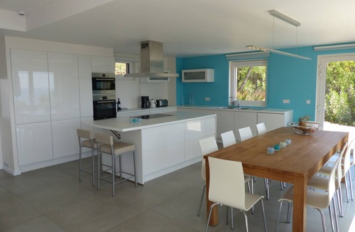 Le Rayol Villa | "L'Arbousier" with superb view of the Golden Islands, sleeps 12, heated pool.