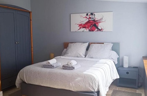 Cabannes Bed & Breakfast | La Goutadou