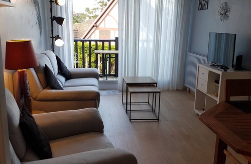 Cabourg Apartment | Large 1 bedroom apartment of 35m2 in small quiet residence 2 minutes walk from the sea