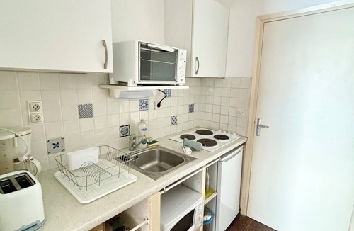 Tiuccia Apartment | Large waterfront studio - direct access to the beach