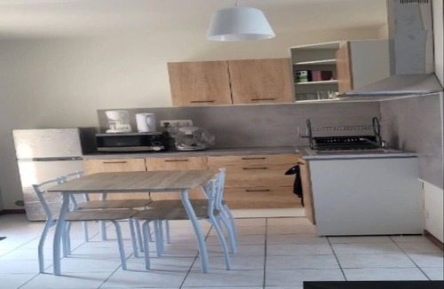 Chabris House | le Petit Bluey