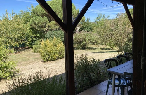 Calvignac House | Les Costes, Calvignac. Large house with pool. Close to the river.