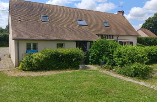 Saint-Jean-d'Asse House | Les rues vertes 72290 st Jean d assé