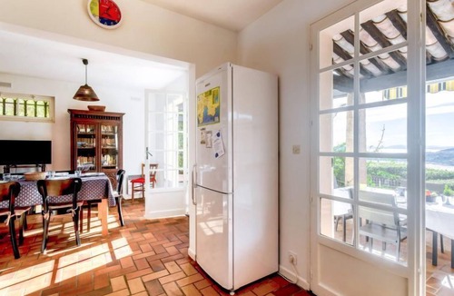 Agay House | Maison La Galine by Interhome