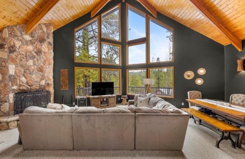 Kachina Village House | Modern Mountain Chalet with Wall-of-Windows Forest Views.
