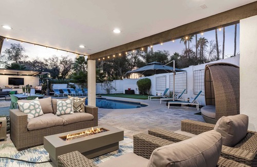 Avant House | Modern Wellness Oasis w/Sport Court, Gym & Spa