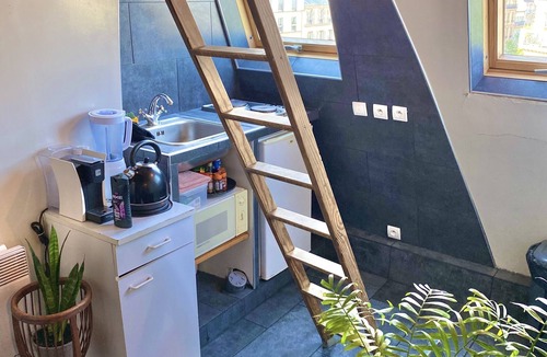 Strasbourg -Saint-Denis Apartment | Paris Center
