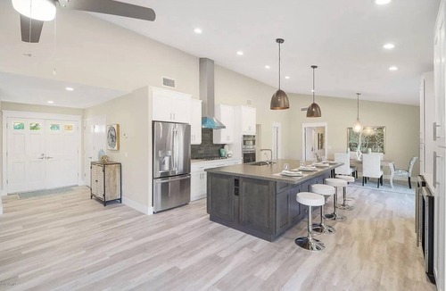Raskin Estates House | PROMO 10% WEEKLY/20% MONTHLY DISCOUNT Beautiful two master suite house