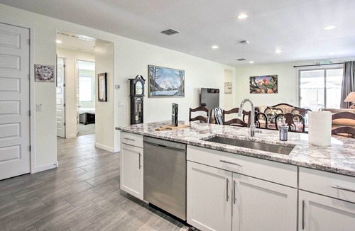 Surprise House | Spacious Surprise Home Near Sports Stadiums!