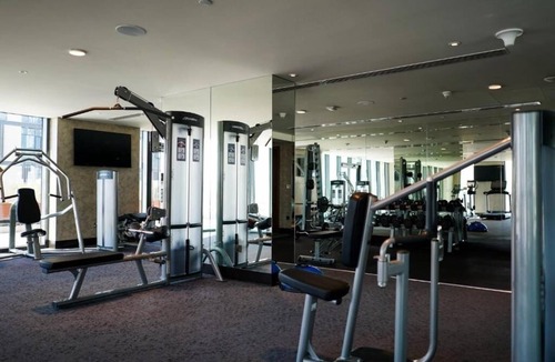 Dubai World Central Apartment | Standard Room Near Maktoum Airport By E R
