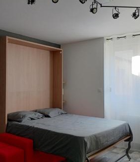Bourges Apartment | Studio Couronne centrale Bourges