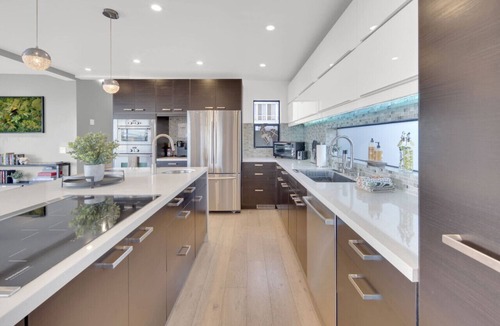 Mission Hills House | The Gem of Mission Hills: Luxury 5BR Home with Luxe Amenities and views`