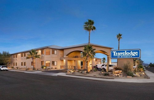 Lake Havasu City Hotel | Travelodge by Wyndham Lake Havasu