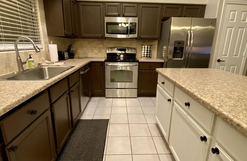 Chandler House | Your perfect AZ getaway with putting green and optional HEATED private pool!