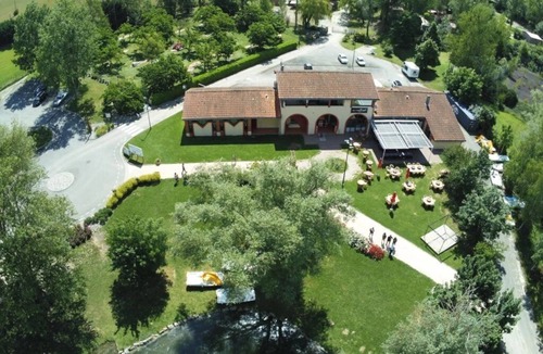 Montgeard House | ZEcamping 3* piscine club enfant locatif TV 32m2 6 pers