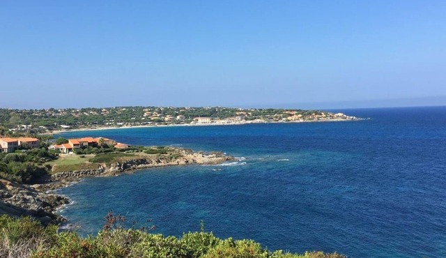 Apartment T5 75 m2 with garden and private parking Marine di Sant'Ambroggio