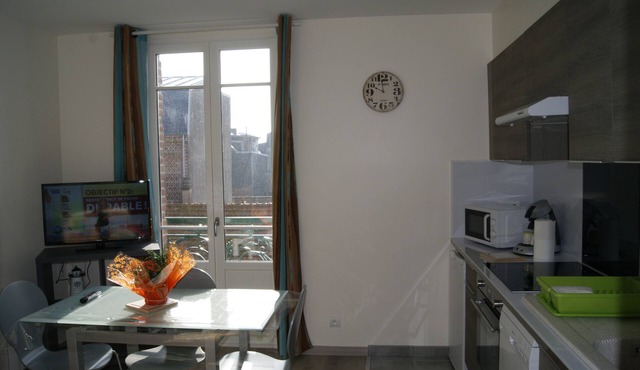 Asylum Single Apartment