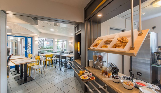 B&B HOTEL Blois Sud Vineuil