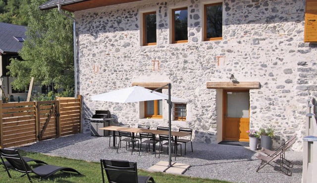 BETWEEN LAKE AND MOUNTAINS: Côté Montagnes - Rental ★ near Lake Annecy