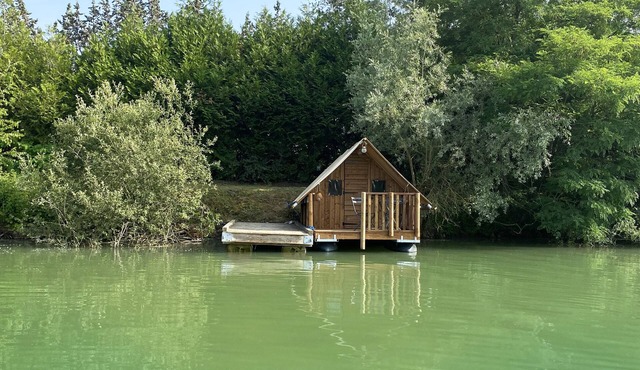 Cabane sur L'eau