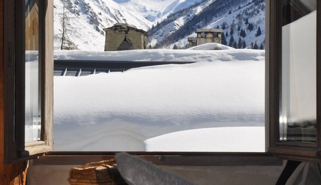 Chalet Typique Accueillant Jusqu'à 9 Personnes