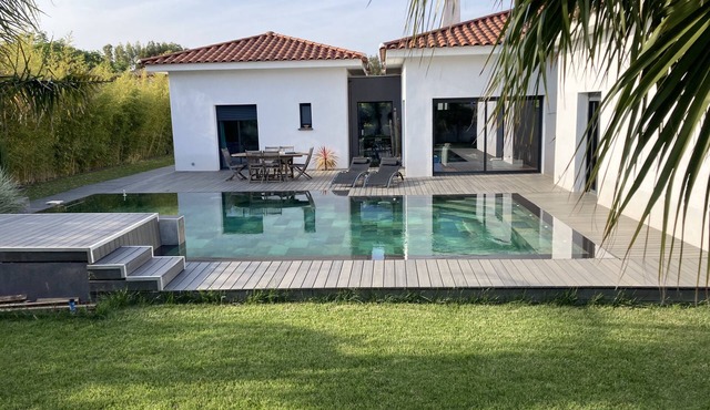 Comfortable villa between Hyères and Carqueiranne, for rent from Saturday to Saturday