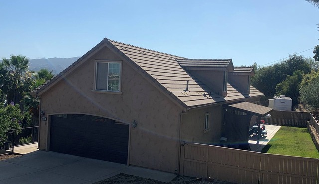 Custom Home in Quiet Neighbord in Tranquil San Diego County!
