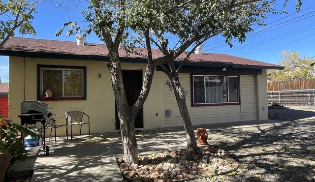 Downtown Cottage-Your adventure awaits!