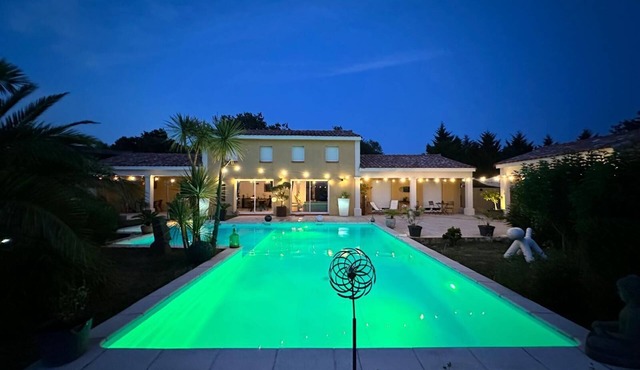 Exceptional T6 villa between Toulouse and Carcassonne, breathtaking Pyrenees view