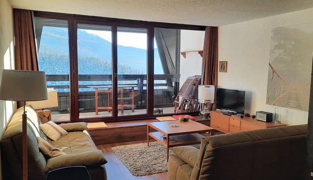 Gd studio 38m2, tt comfort, well equipped, balcony10m2 at the foot of the slopes.