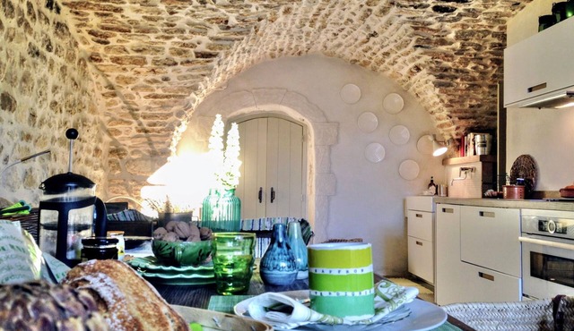 Historic Stone Retreat | 17th Century | Between Uzès & Cévennes National Park